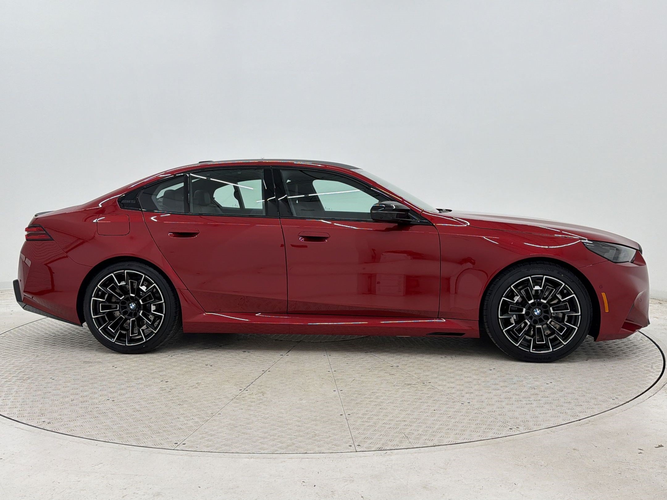 New 2026 BMW M5 w/ Executive Package AWD/4WD image 8