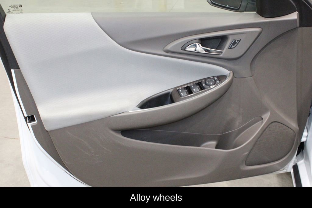 Used 2022 Chevrolet Malibu LT image 16