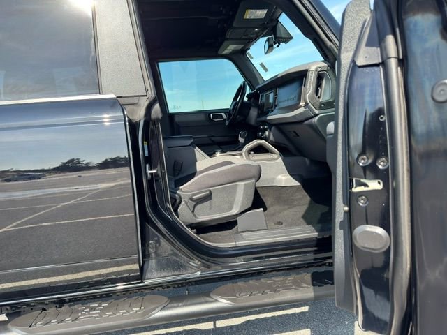 Used 2023 Ford Bronco Big Bend w/ Sasquatch Package AWD/4WD image 14