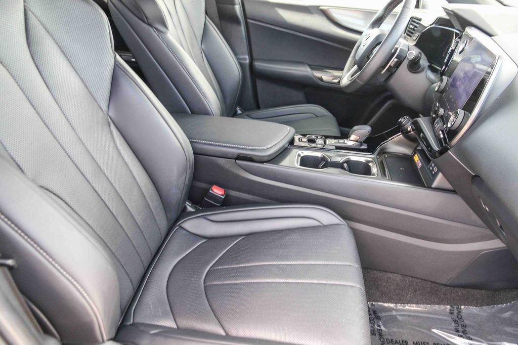 Certified 2025 Lexus NX 350 F Sport w/ Accessory Package (2T) AWD/4WD image 18