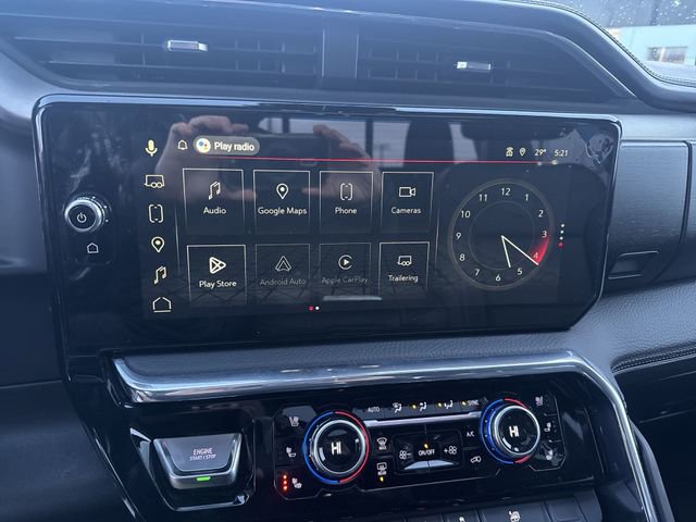 Certified 2025 GMC Sierra 3500 Denali w/ Denali Reserve Package image 13