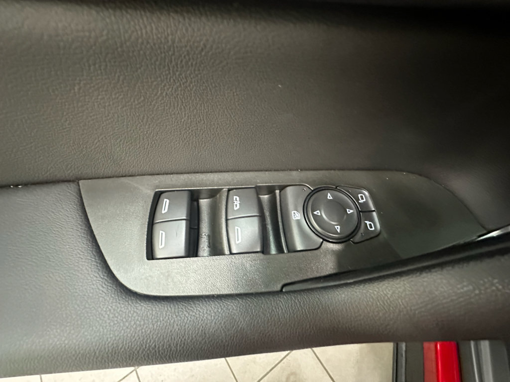 Certified 2025 Chevrolet Blazer LT FWD image 28