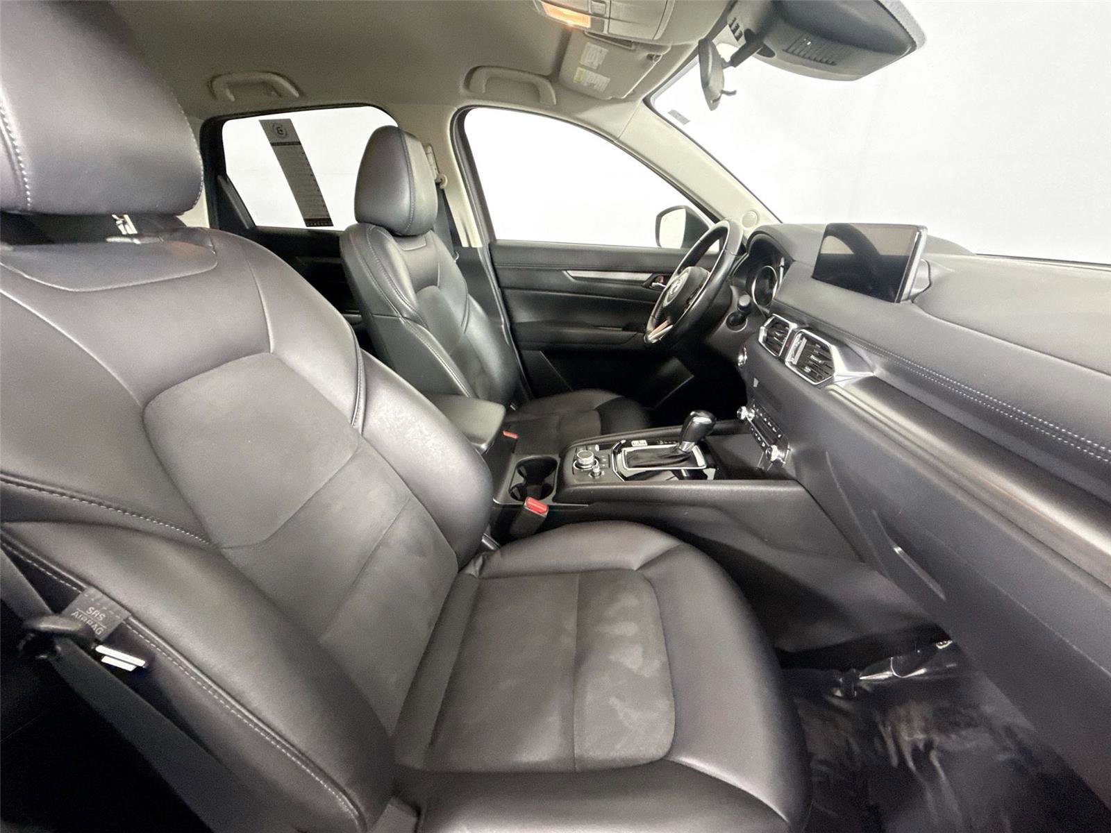 Used 2021 MAZDA CX-5 Touring image 44