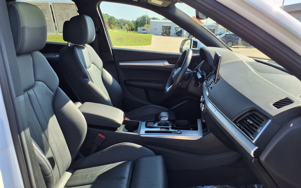 Used 2025 Audi Q5 2.0T Premium AWD/4WD image 18