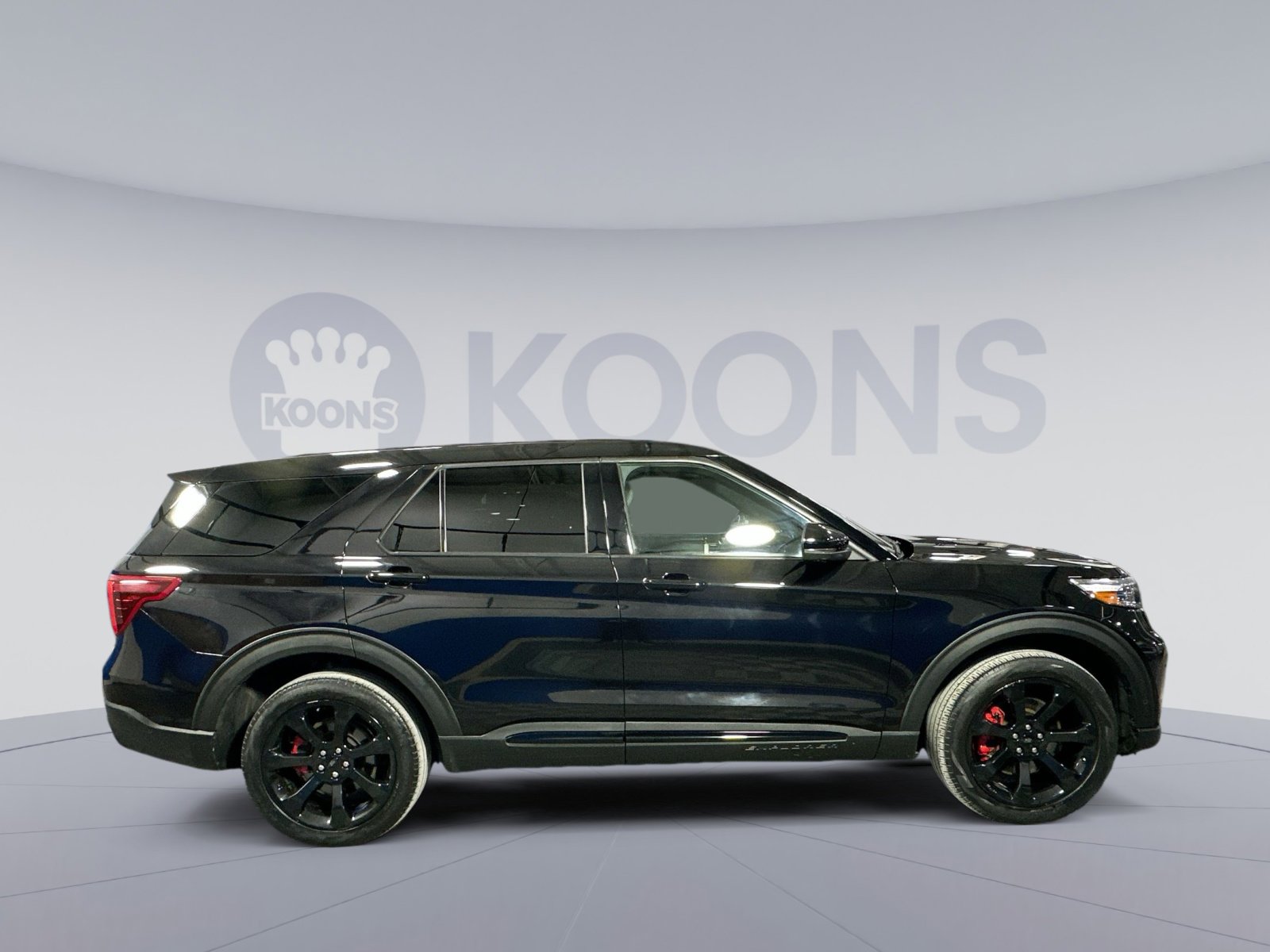 Used 2022 Ford Explorer ST w/ Equipment Group 401A image 8