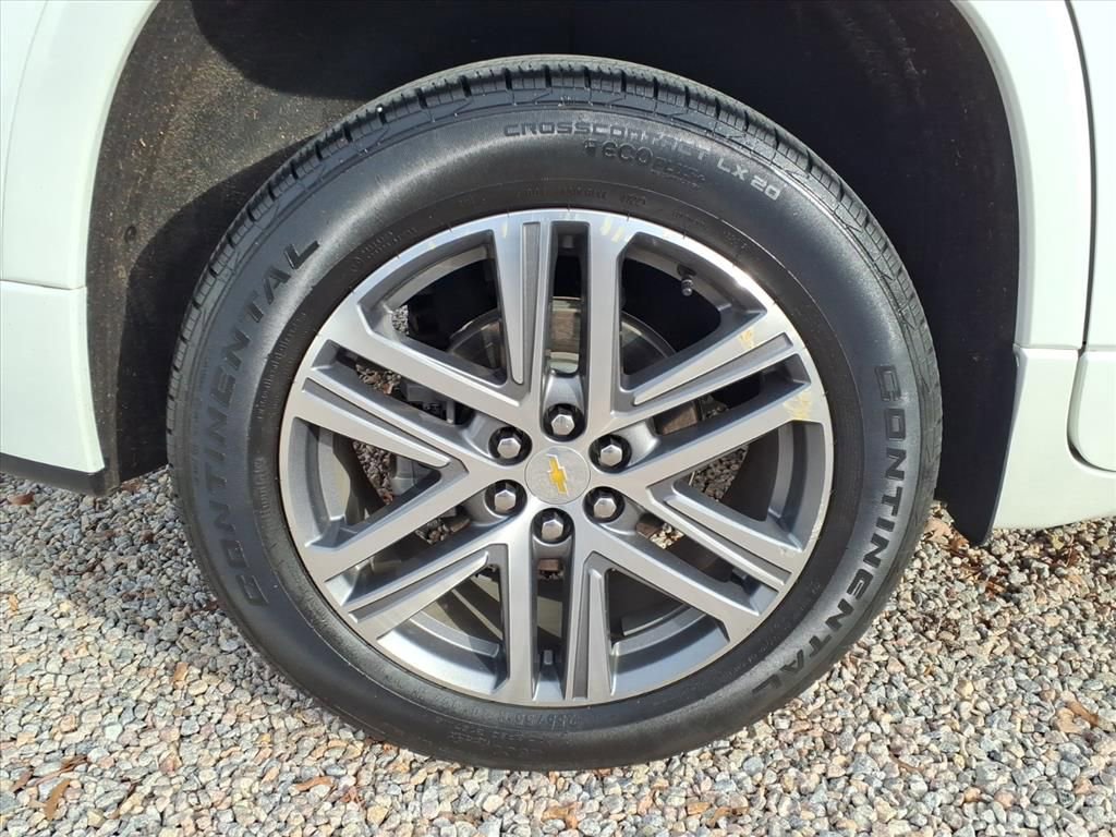 Used 2023 Chevrolet Traverse High Country image 11