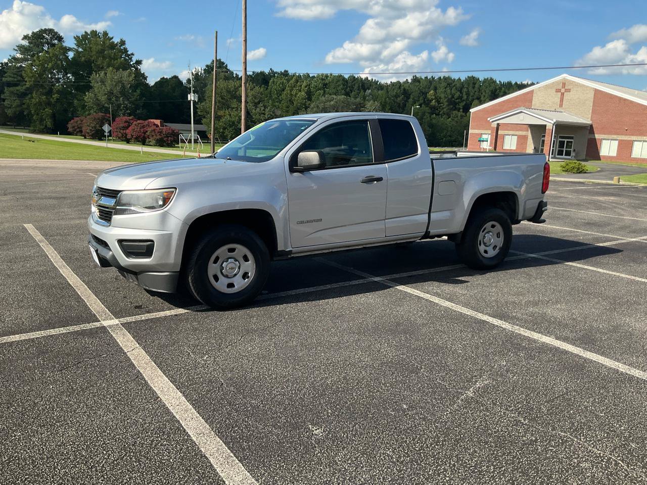 Used 2019 Chevrolet Colorado W/T RWD image 13
