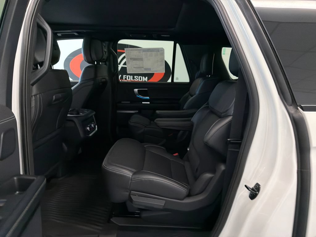 New 2027 Ford Expedition Max Platinum w/ Stealth Performance Package AWD/4WD image 13