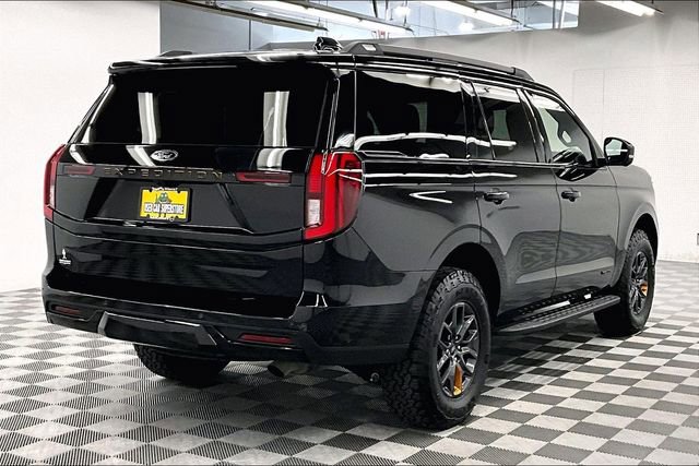 Used 2025 Ford Expedition Tremor AWD/4WD image 12