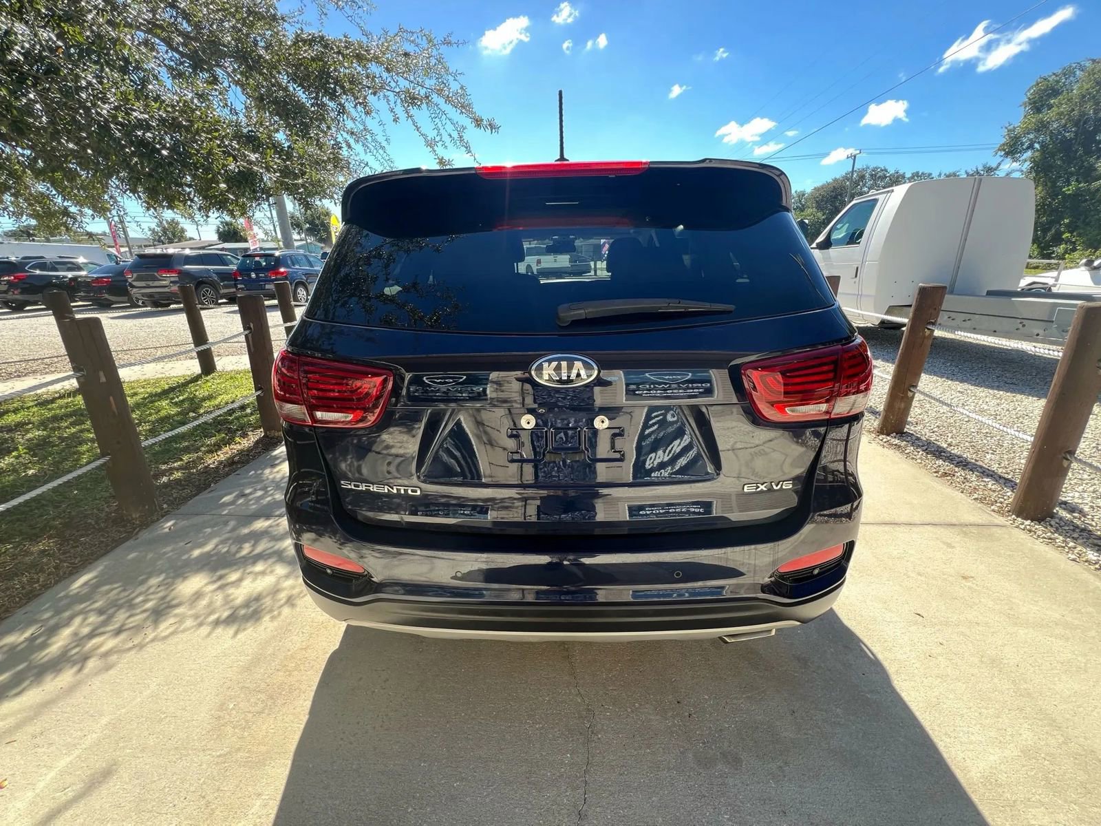Used 2019 Kia Sorento EX image 8