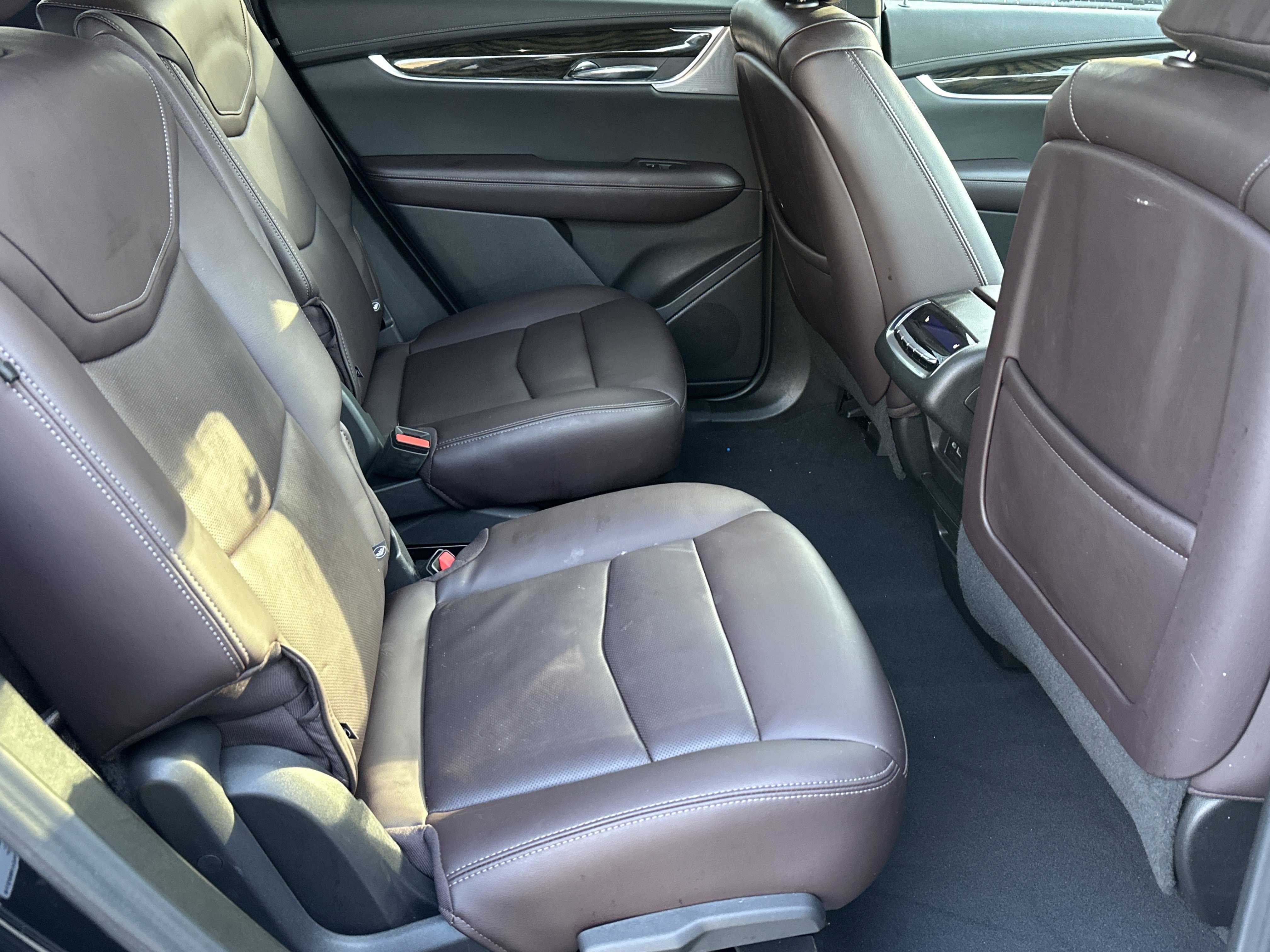 Certified 2023 Cadillac XT6 Premium Luxury image 18