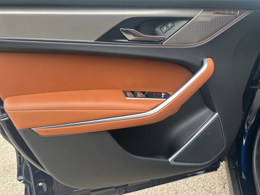 Used 2026 Jaguar F-PACE R-Dynamic S image 20