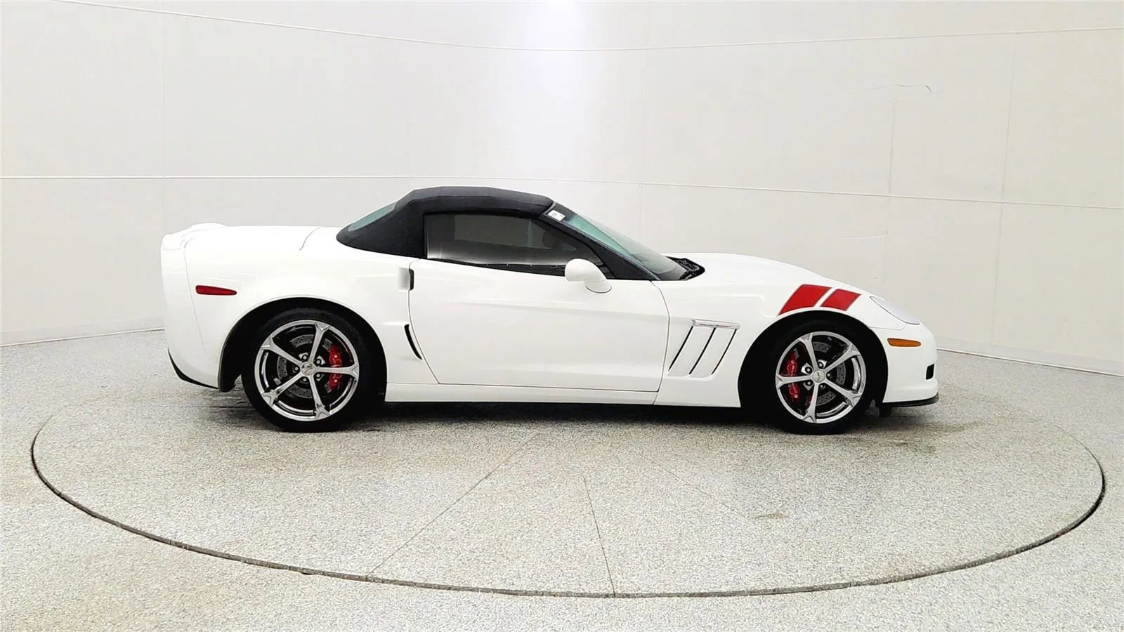 Used 2012 Chevrolet Corvette Grand Sport w/ 3LT Preferred Equipment Group image 8