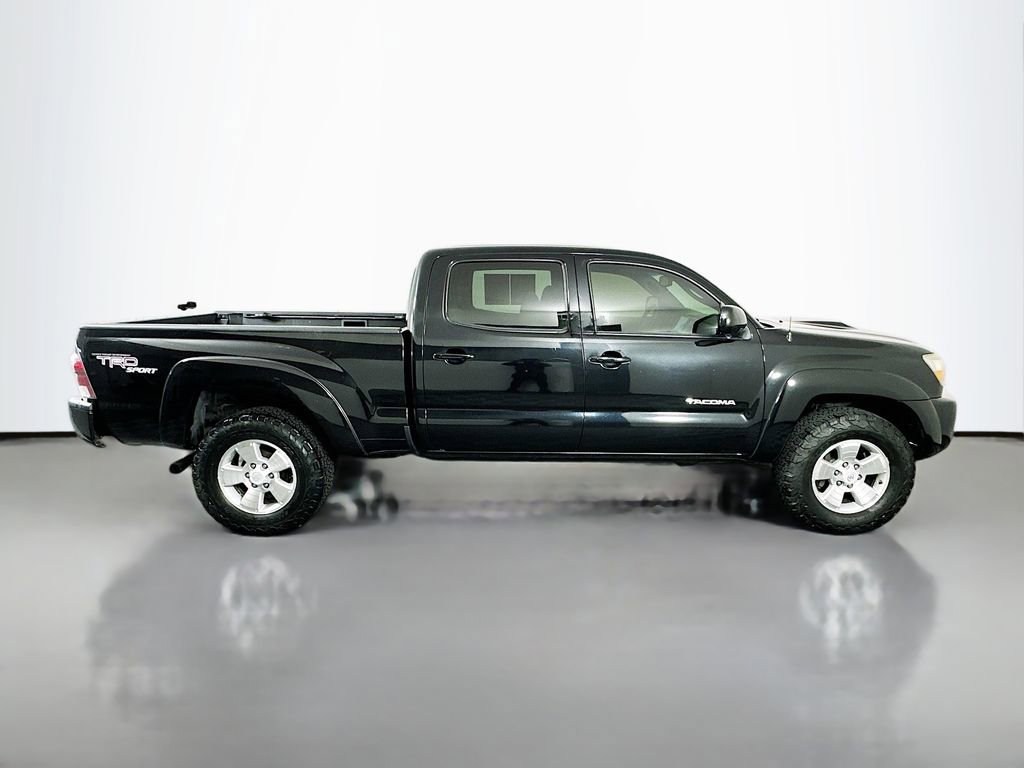 Used 2011 Toyota Tacoma 4x4 Double Cab w/ TRD Sport Pkg image 8