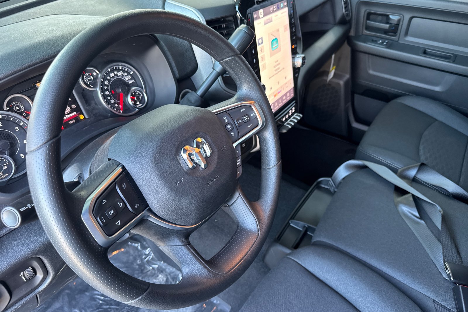 New 2026 RAM 2500 Warlock AWD/4WD image 9