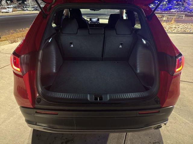 Used 2025 Honda HR-V Sport image 8