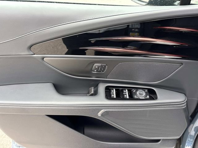 New 2026 Lincoln Nautilus Premier w/ Jet Appearance Package image 20