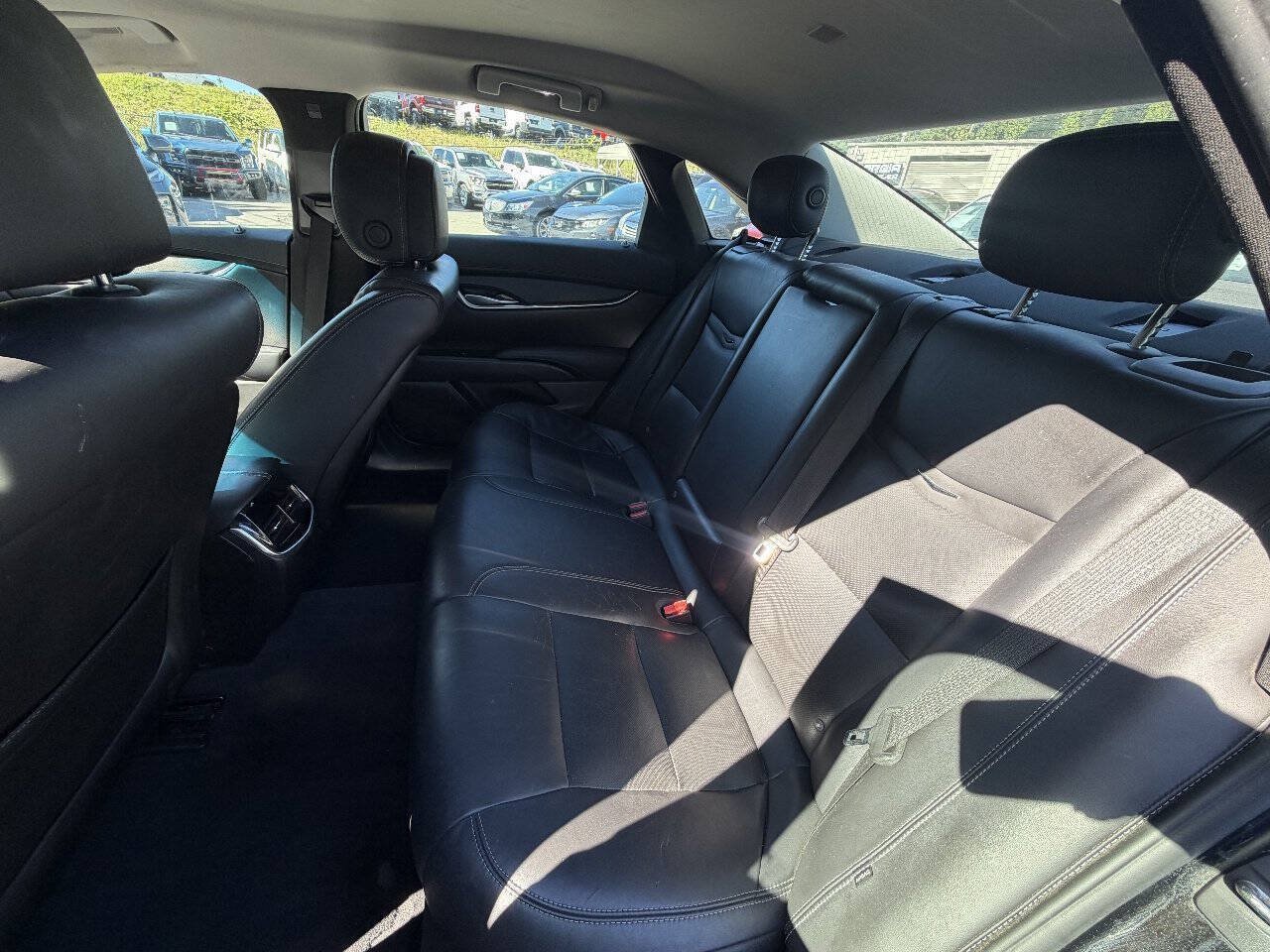 Used 2014 Cadillac XTS FWD image 11