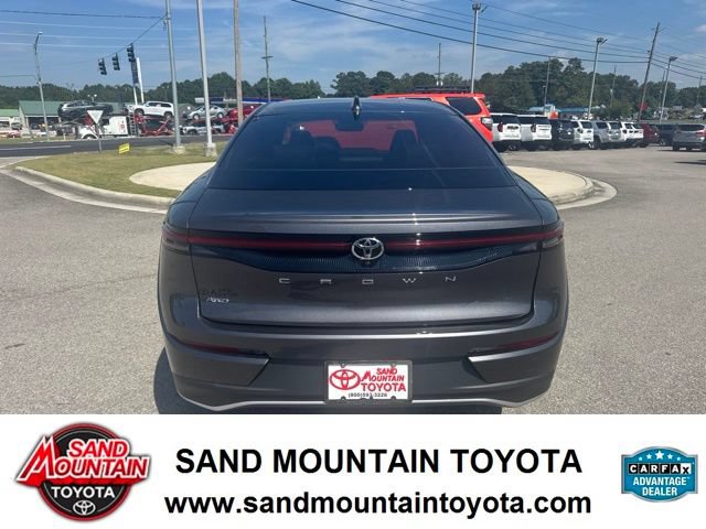 Used 2023 Toyota Crown AWD/4WD image 4