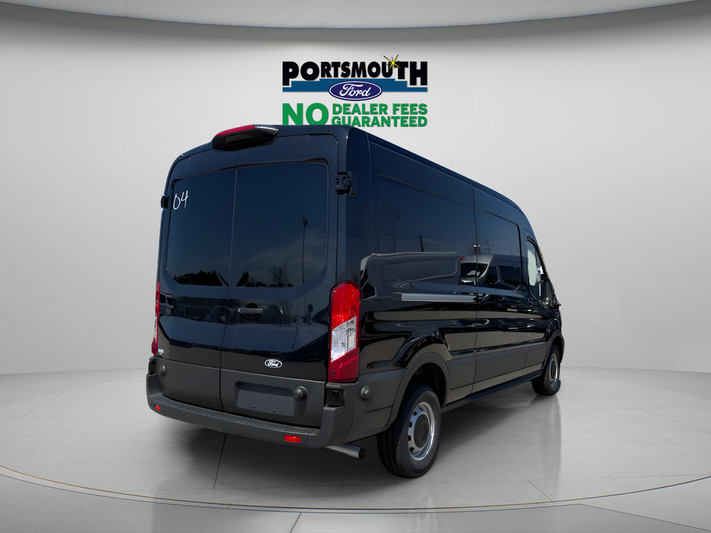 New 2026 Ford Transit 250 148 Medium Roof w/ Load Area Protection Package RWD image 18