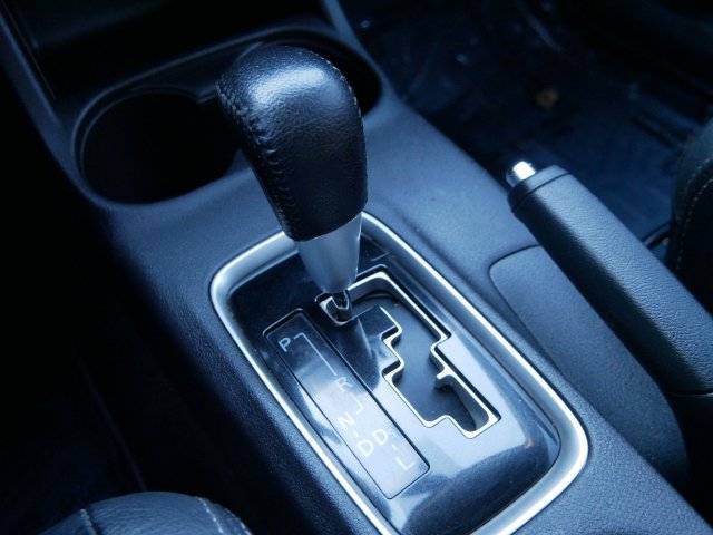 Used 2016 Mitsubishi Outlander SEL AWD/4WD image 20