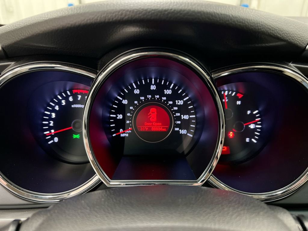 Used 2012 Kia Optima LX w/ Convenience Pkg image 12