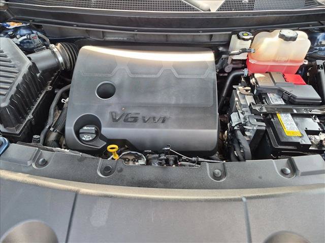 Used 2023 Chevrolet Traverse LT FWD image 23