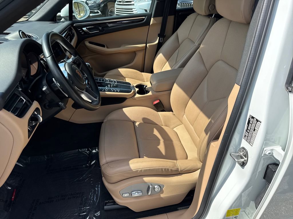 Used 2020 Porsche Macan S image 9