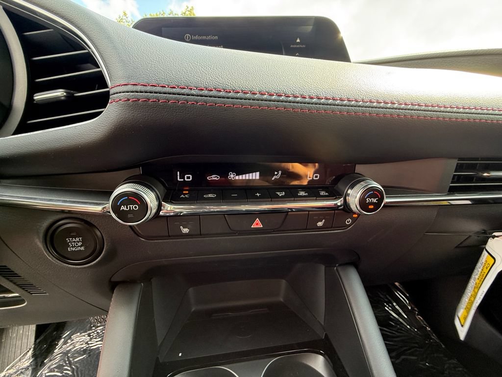 Certified 2026 MAZDA MAZDA3 Carbon AWD/4WD image 23