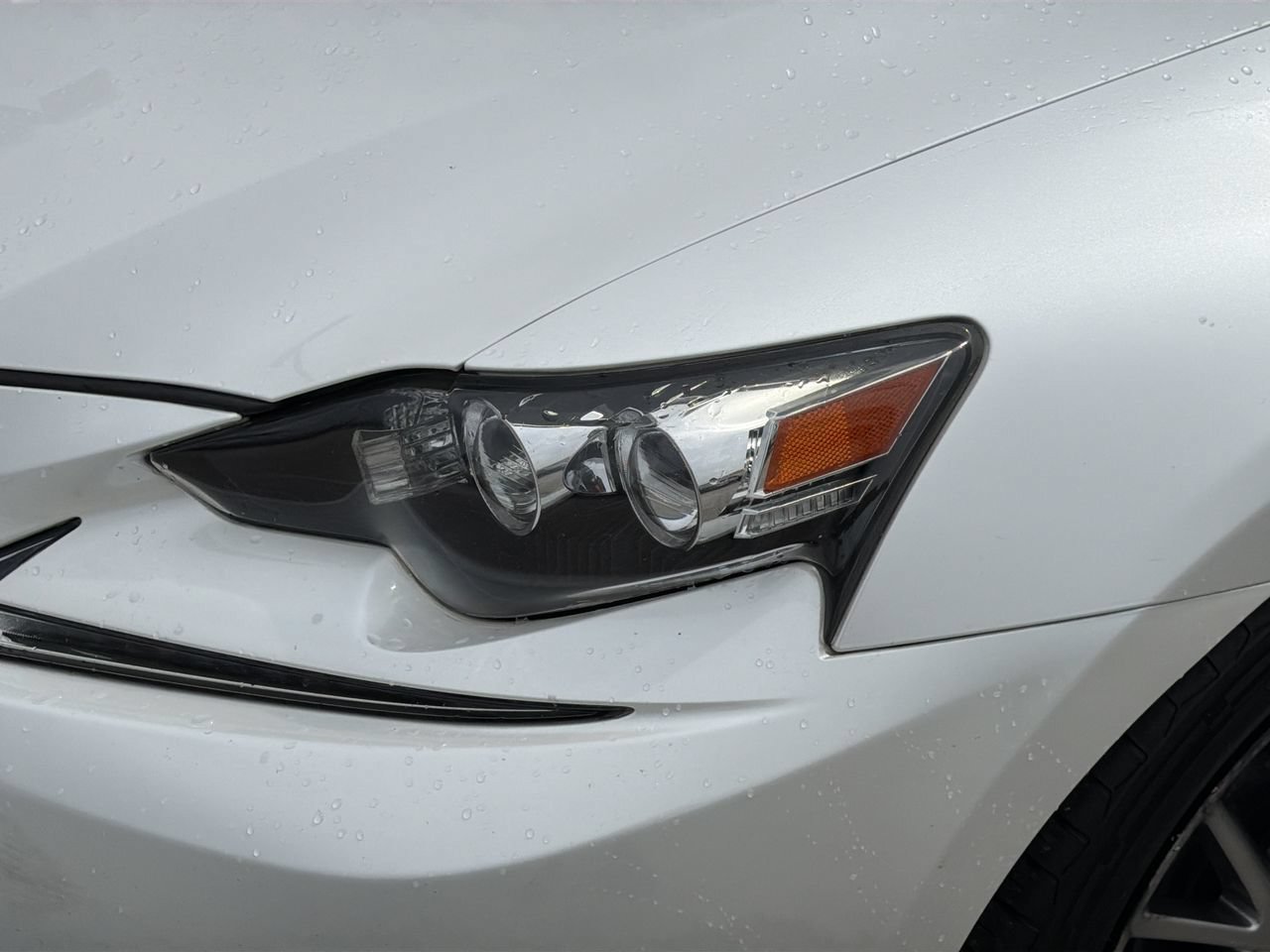Used 2016 Lexus IS 300 AWD w/ Navigation System Package image 6