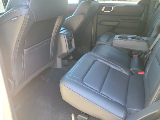 New 2026 Ford Bronco Outer Banks w/ Sasquatch Package AWD/4WD image 21