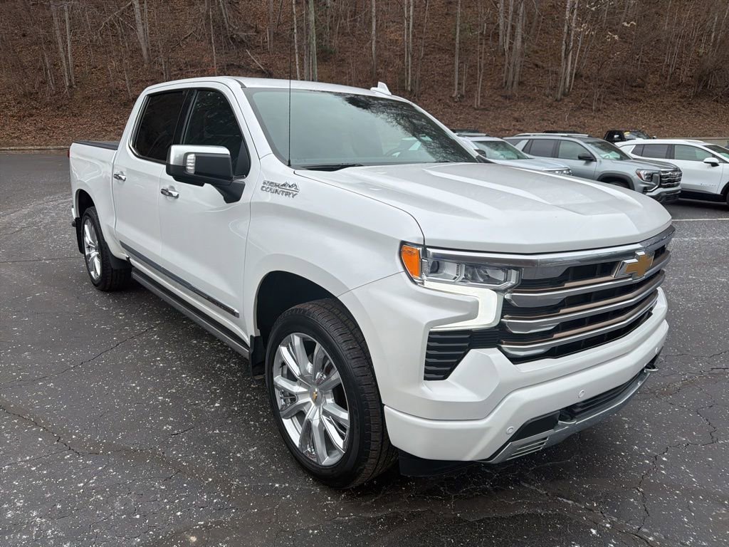 Used 2022 Chevrolet Silverado 1500 High Country w/ High Country Premium Package image 5