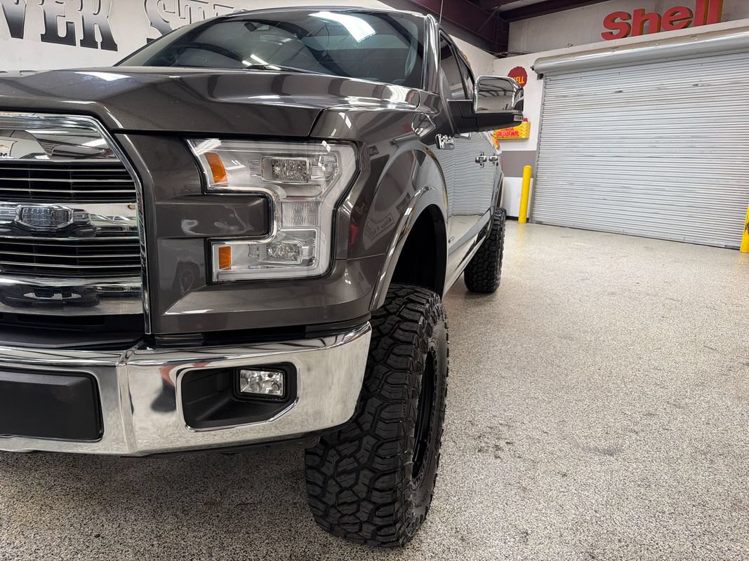 Used 2017 Ford F150 Lariat w/ Equipment Group 502A Luxury AWD/4WD image 13