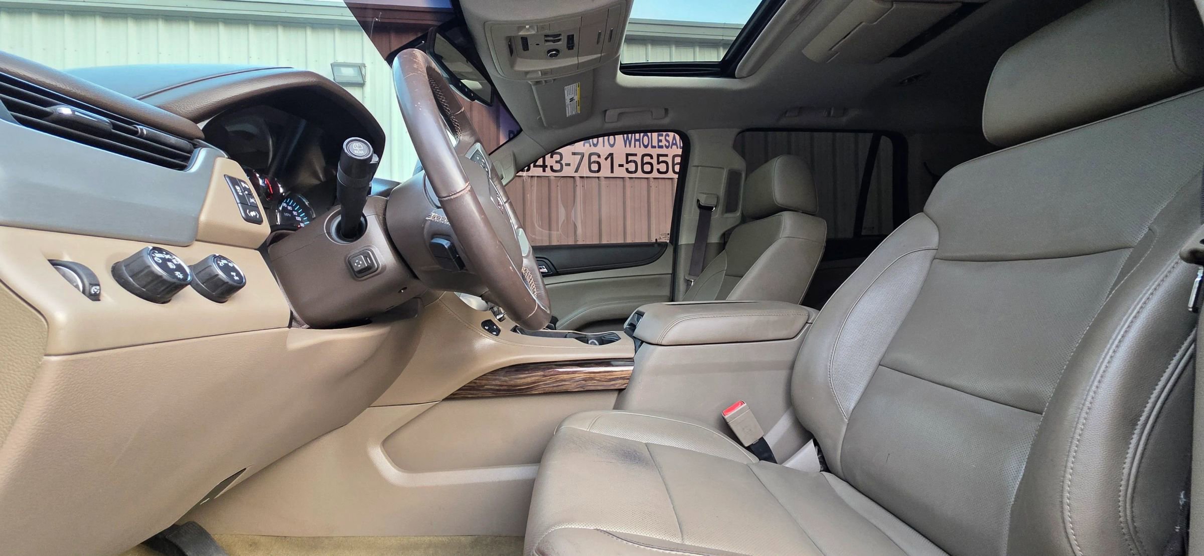 Used 2018 GMC Yukon SLT w/ Open Road Package AWD/4WD image 10