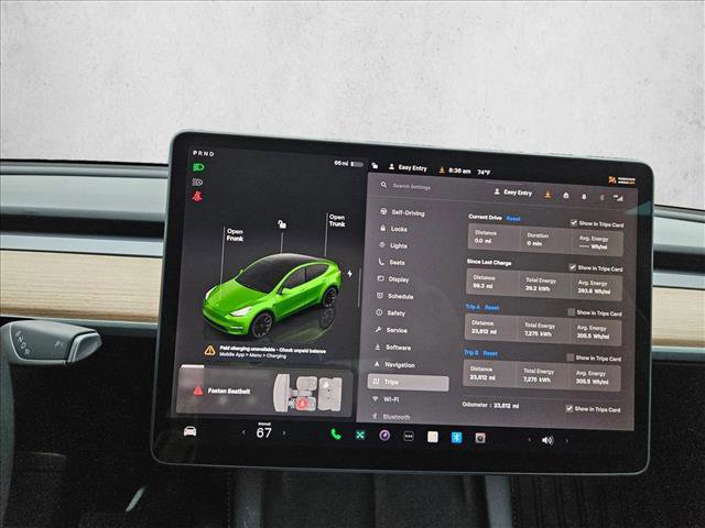 Used 2022 Tesla Model Y Long Range image 13