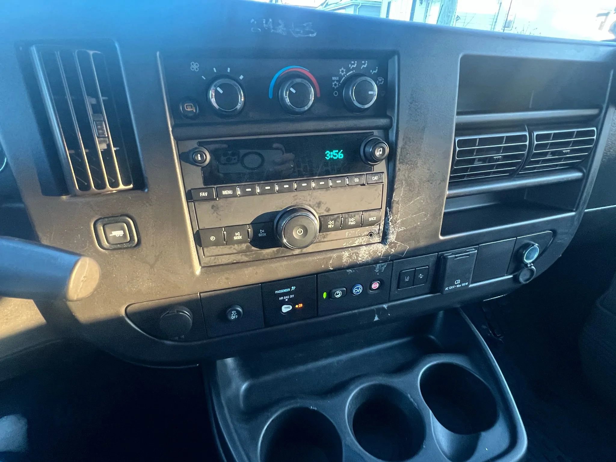 Used 2021 Chevrolet Express 3500 Regular Van 3D w/ Driver Convenience Package image 19