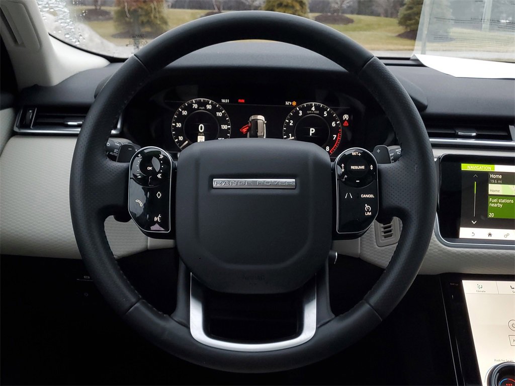 Used 2020 Land Rover Range Rover Velar S image 29