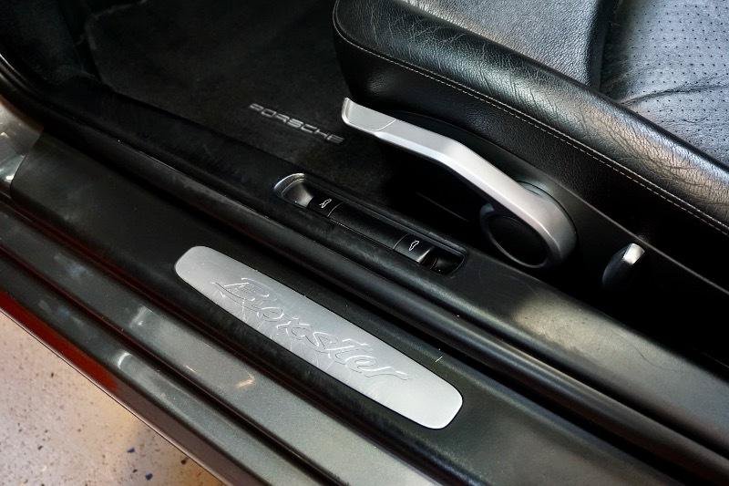 Used 2009 Porsche Boxster RWD image 46