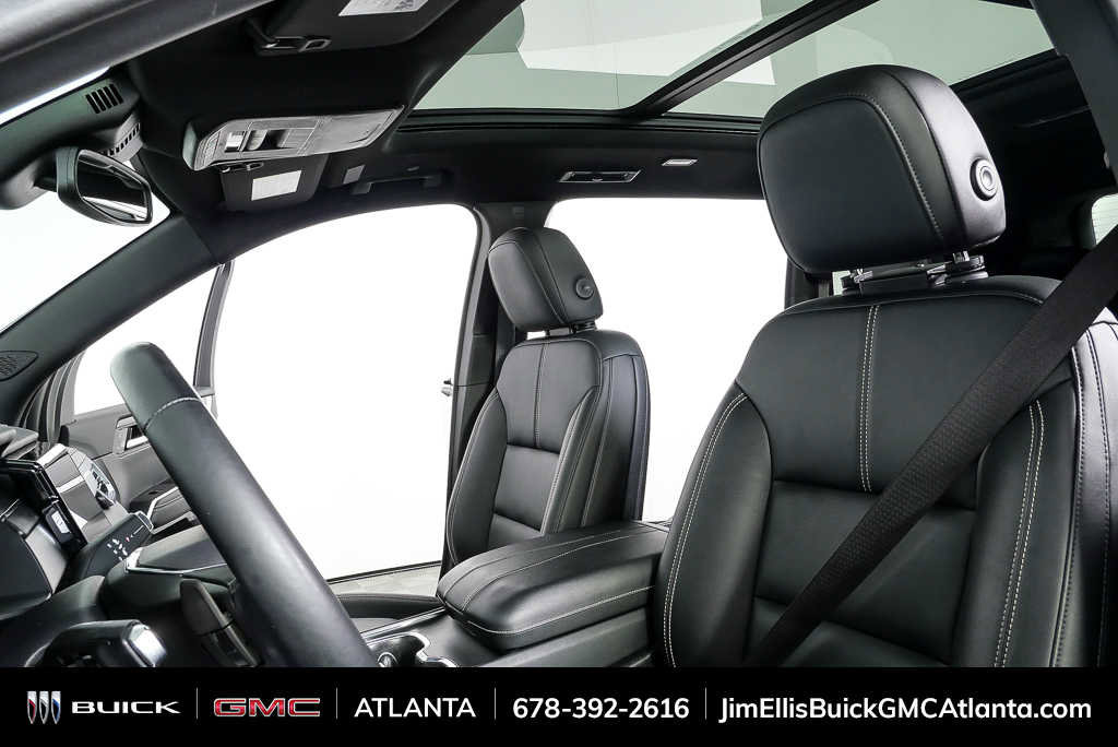 Used 2024 GMC Acadia Elevation w/ Luxury Package image 5