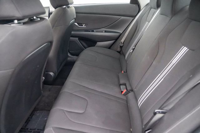 Used 2024 Hyundai Elantra SEL image 20