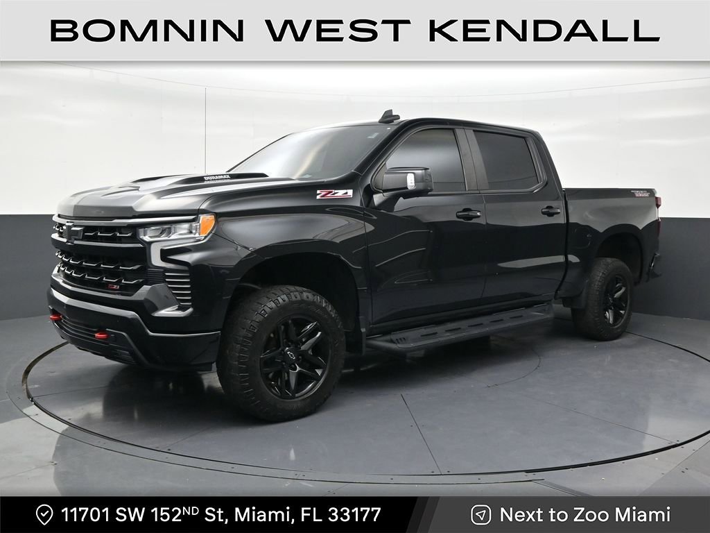 Used 2022 Chevrolet Silverado 1500 LT Trail Boss w/ LT Trail Boss Premium Package AWD/4WD image 1