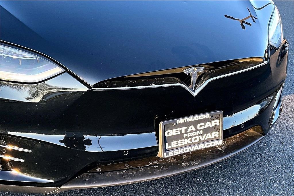 Used 2019 Tesla Model X 100D image 27