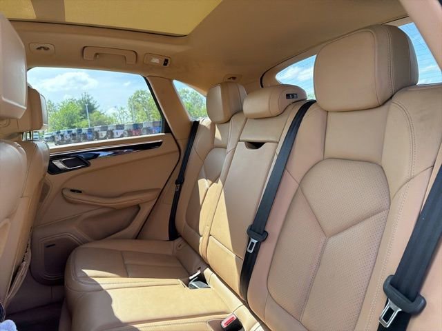 Used 2017 Porsche Macan S AWD/4WD image 14