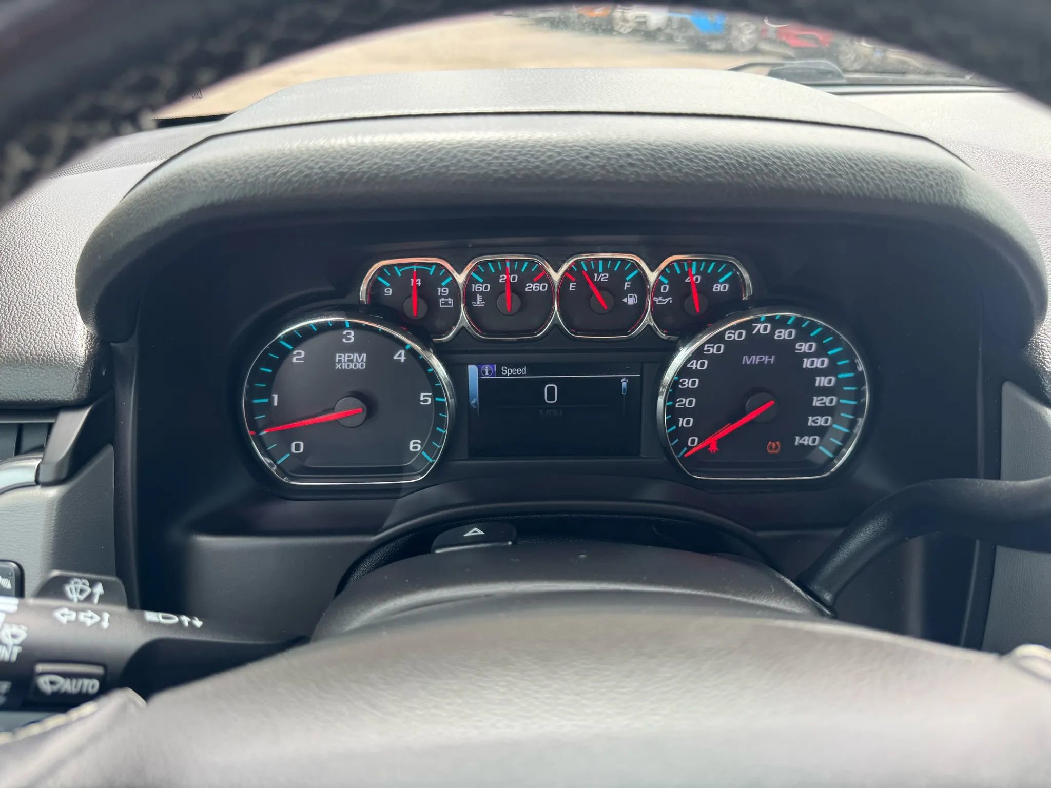 Used 2019 Chevrolet Tahoe LT w/ Luxury Package AWD/4WD image 46