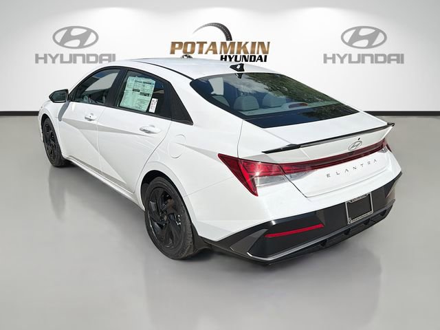New 2026 Hyundai Elantra SEL Sport image 7