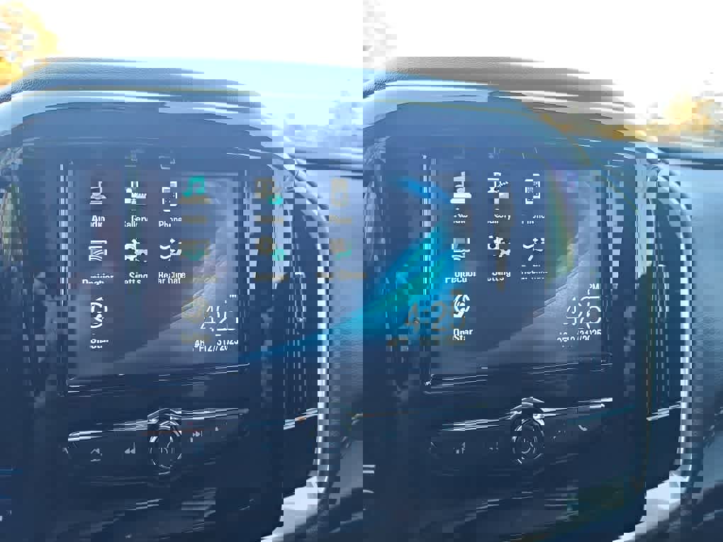 Used 2019 Chevrolet Traverse LS image 19