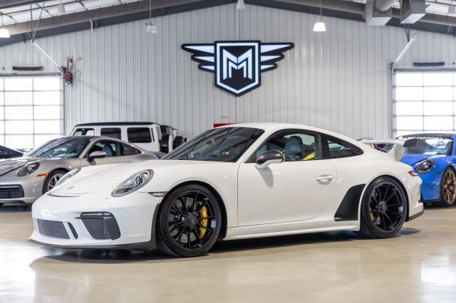 Used 2018 Porsche 911 GT3 RWD image 1