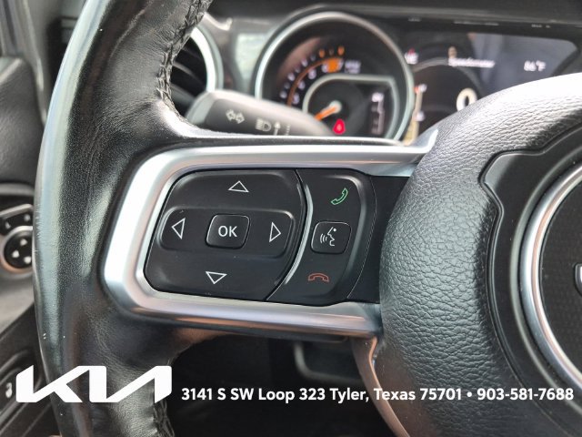 Used 2020 Jeep Wrangler Unlimited Sahara AWD/4WD image 25