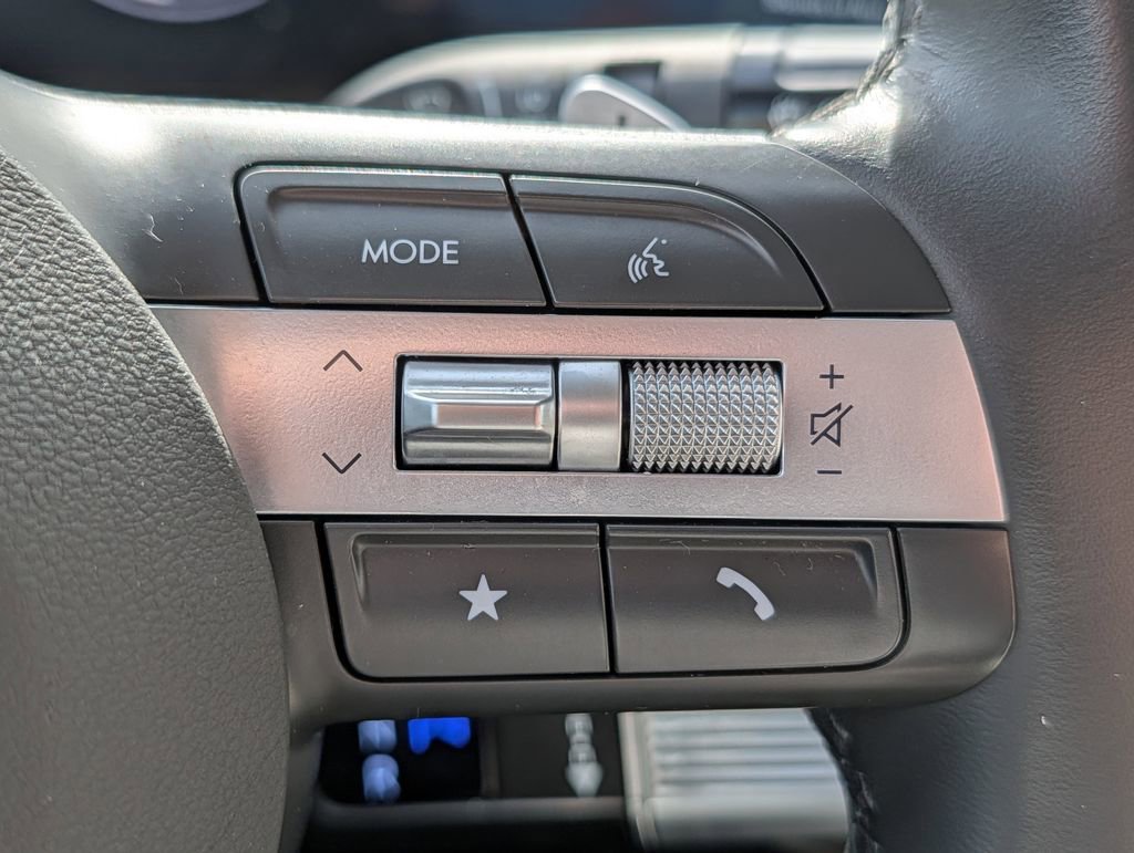 Used 2025 Hyundai Sonata SEL FWD image 36