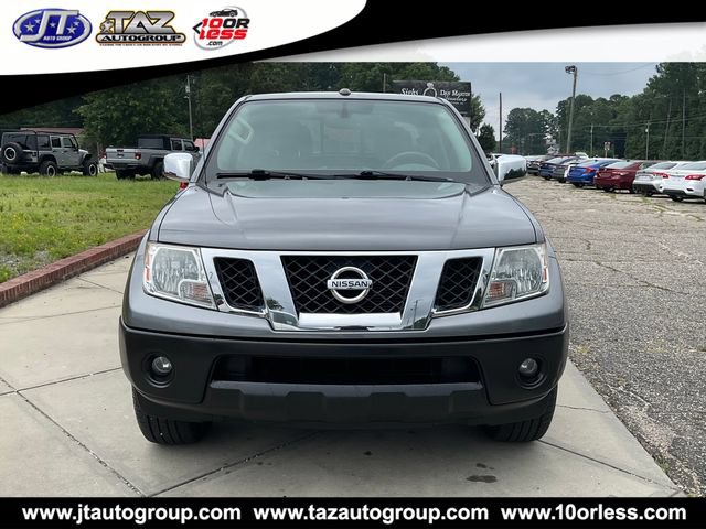 Used 2019 Nissan Frontier SL RWD image 2